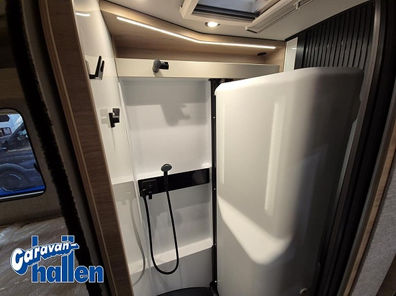 Knaus SKY TI VW 650 MEG (Inkommande) Alde diesel 7 of 16