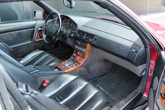 Mercedes-Benz 500 SL 8 of 18