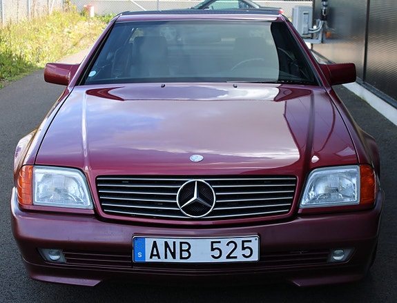 Mercedes-Benz 500 SL 6 of 18