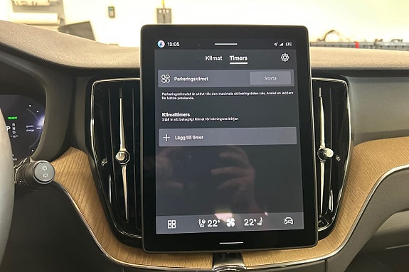 Volvo XC60 26 of 30