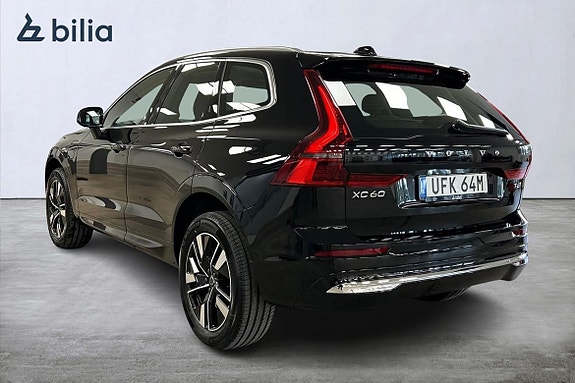 Volvo XC60 2 of 30