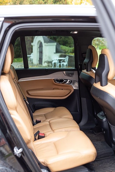 Volvo XC90 15 of 30