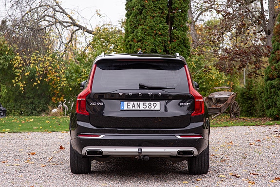 Volvo XC90 6 of 30
