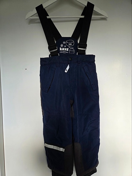 Product image 1 of 2