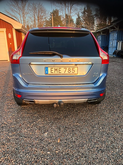 Volvo XC60 6 of 8
