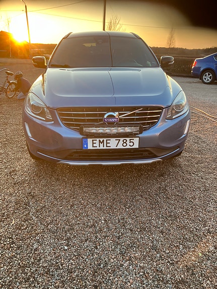 Volvo XC60 8 of 8