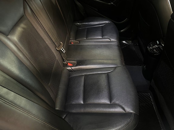 Hyundai i40 8 of 16