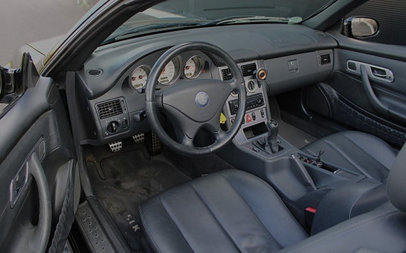 Mercedes-Benz SLK200 10 of 18