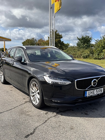 Volvo V90 5 of 21