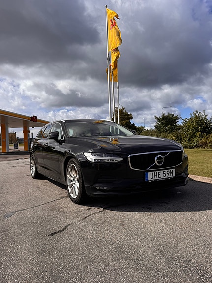 Volvo V90 4 of 21