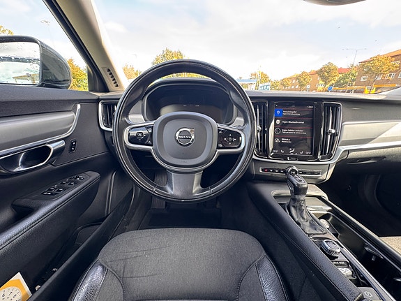 Volvo V90 12 of 21