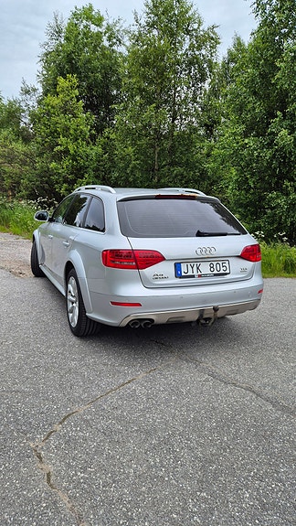 Audi A4 allroad 4 of 15