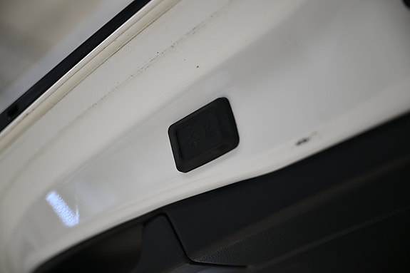 Toyota RAV4 13 of 30