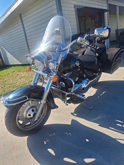 Suzuki VL1500 Intruder 3 of 5