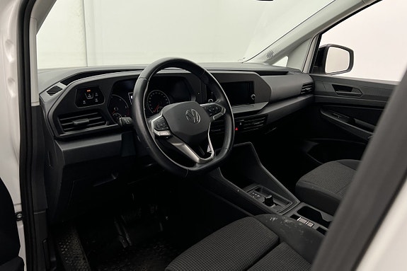 Volkswagen Caddy 16 of 29