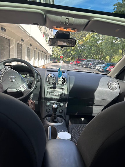 Nissan Qashqai 3 of 6