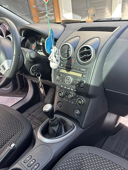 Nissan Qashqai 6 of 6