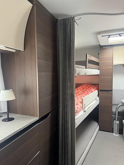Adria Alpina 763 UK 6 of 7