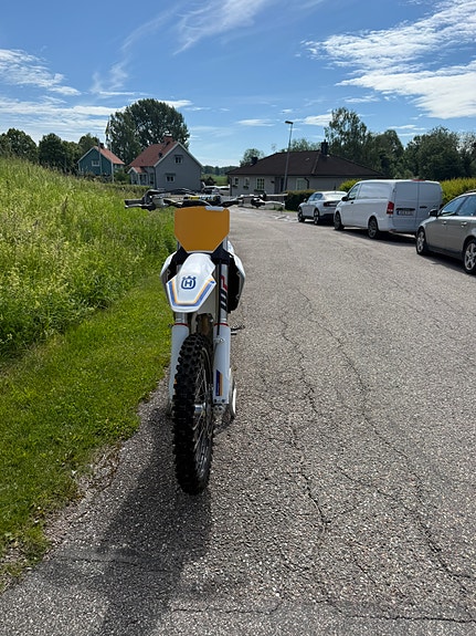 Husqvarna Fc 350 2 of 6