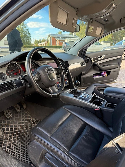 Audi A6 2 of 6