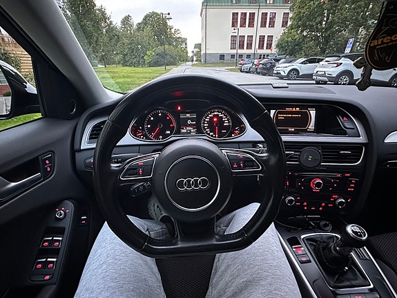 Audi A4 allroad 11 of 13