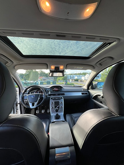 Volvo XC70 7 of 8