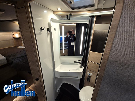 Knaus VAN TI PLUS 650 MEG 4x4 (Alde diesel)(inkommande) 12 of 21