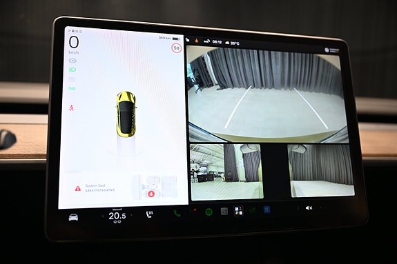 Tesla Model 3 18 of 30