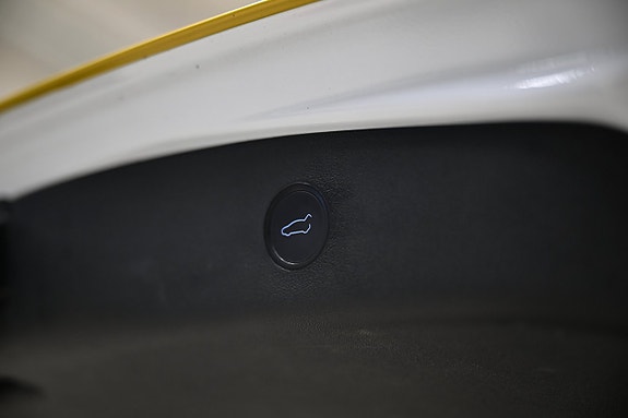Tesla Model 3 17 of 30