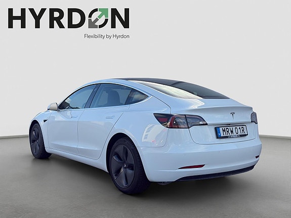 Tesla Model 3 6 of 21