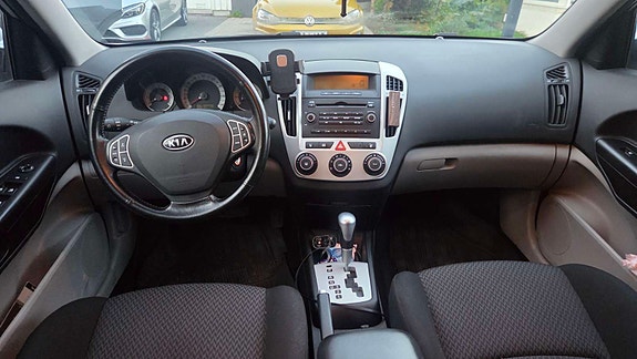 Kia Ceed 6 of 6