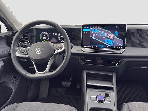 Volkswagen Tiguan 9 of 22