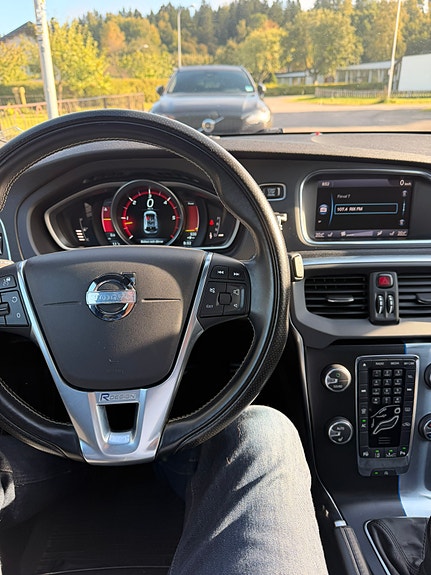Volvo V40 6 of 10