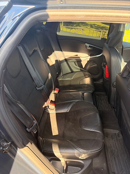 Volvo V40 5 of 10