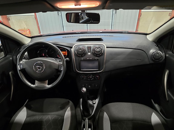 Dacia Sandero Stepway 13 of 16
