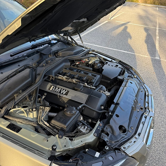 BMW 520i 23 of 30