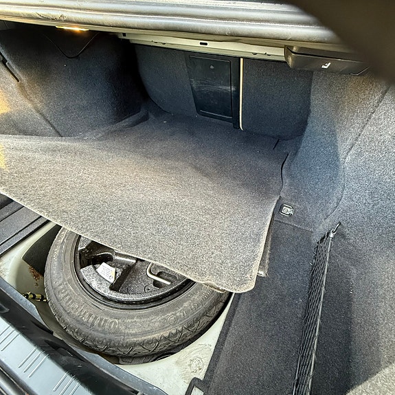 BMW 520i 27 of 30