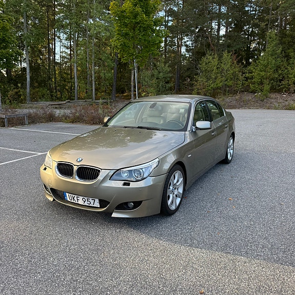 BMW 520i 7 of 30