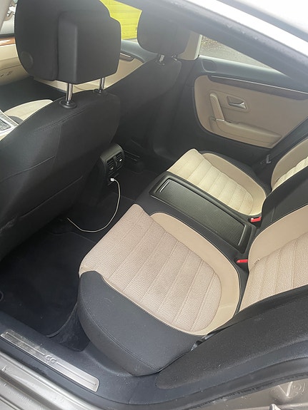 Volkswagen CC 4 of 10