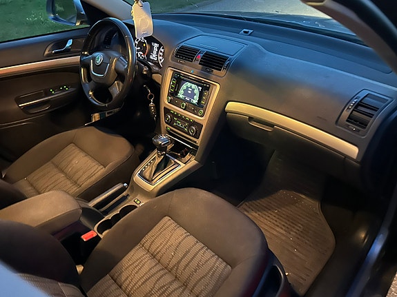Skoda Octavia 8 of 10