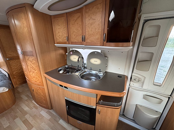 Hobby 650 UMFE  Prestige Alde.Förtält.Solcell 9 of 12