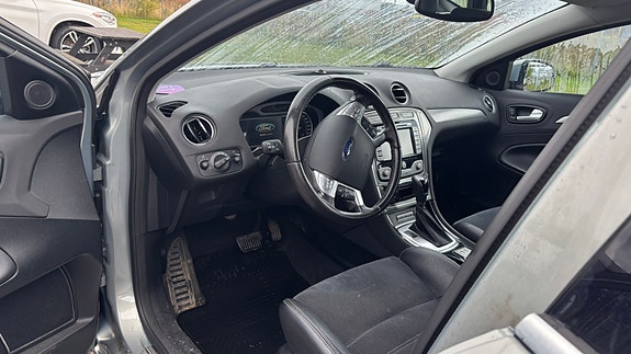 Ford Mondeo 5 of 6