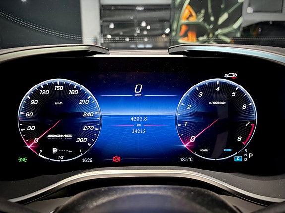 Mercedes-Benz SL43 8 of 20