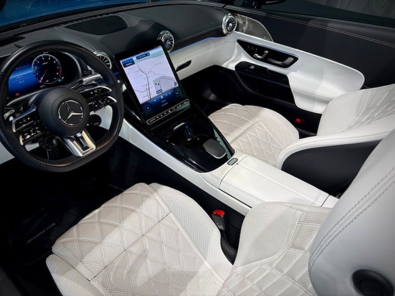 Mercedes-Benz SL43 4 of 20