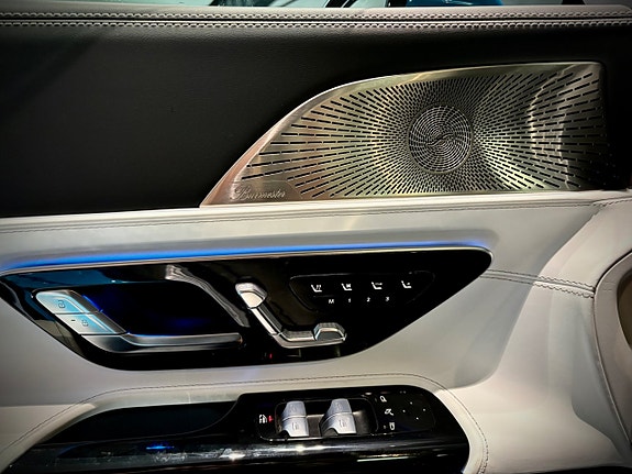 Mercedes-Benz SL43 15 of 20