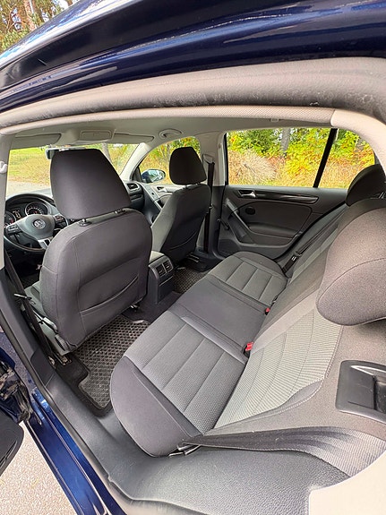Volkswagen Golf VI 9 of 9