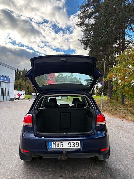 Volkswagen Golf VI 5 of 9