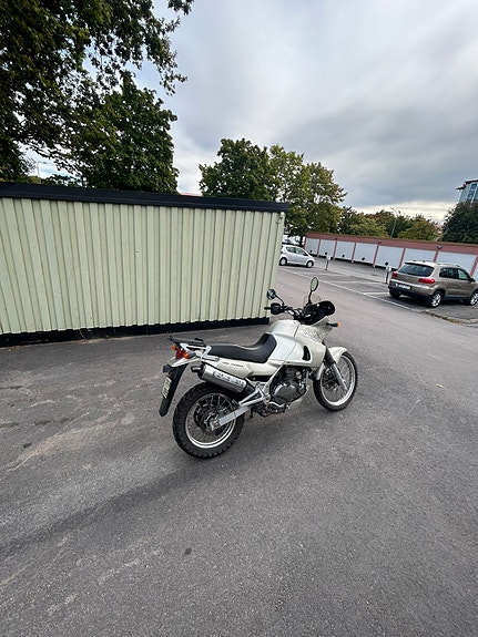 Kawasaki KLE500 5 of 9