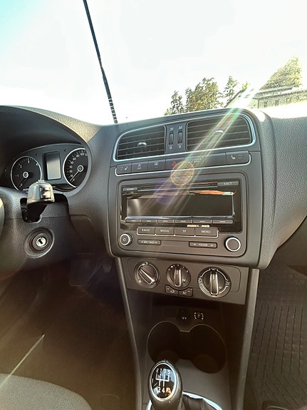 Volkswagen Polo 8 of 9