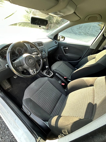 Volkswagen Polo 7 of 9
